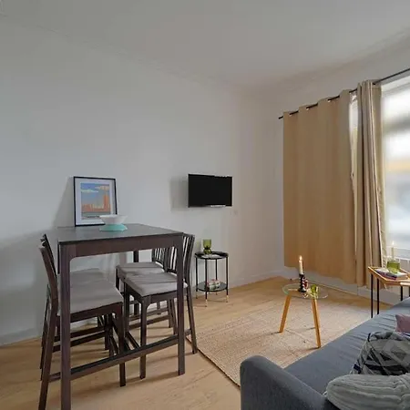 Bright And Cosy Apartament *