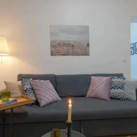 Bright And Cosy Apartament *